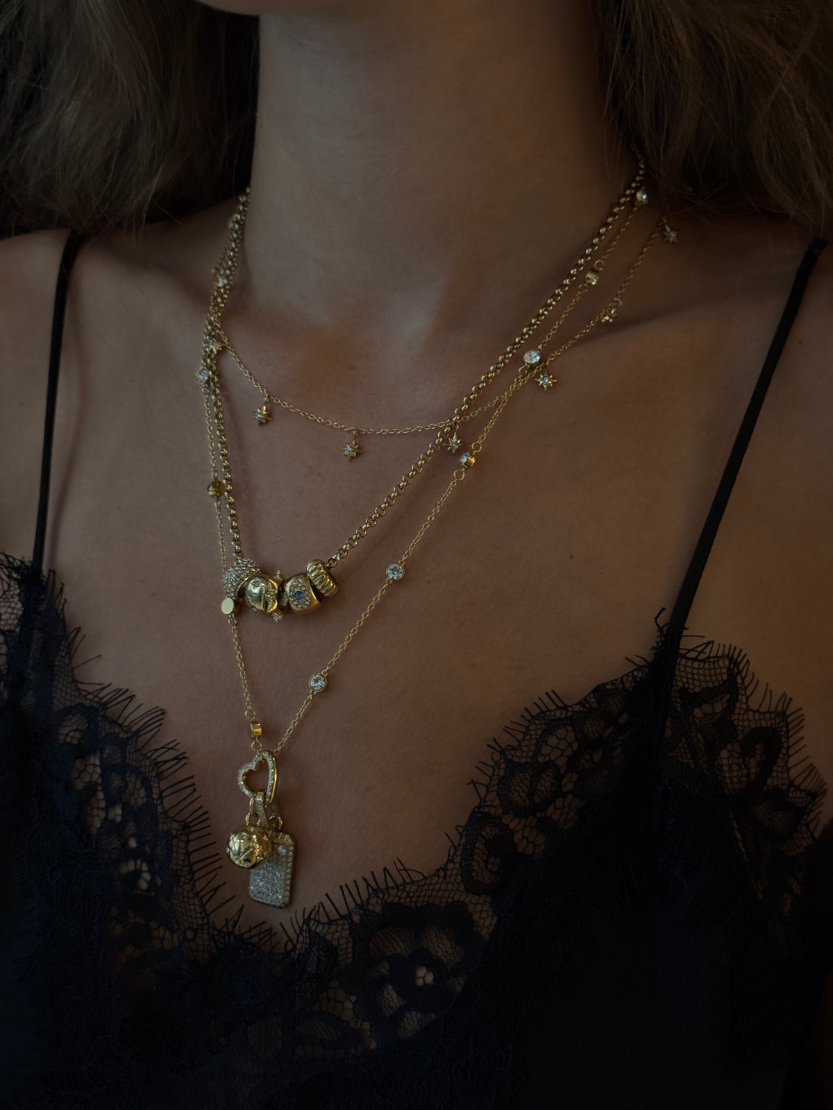 CRYSTAL STAR CHARM NECKLACE
