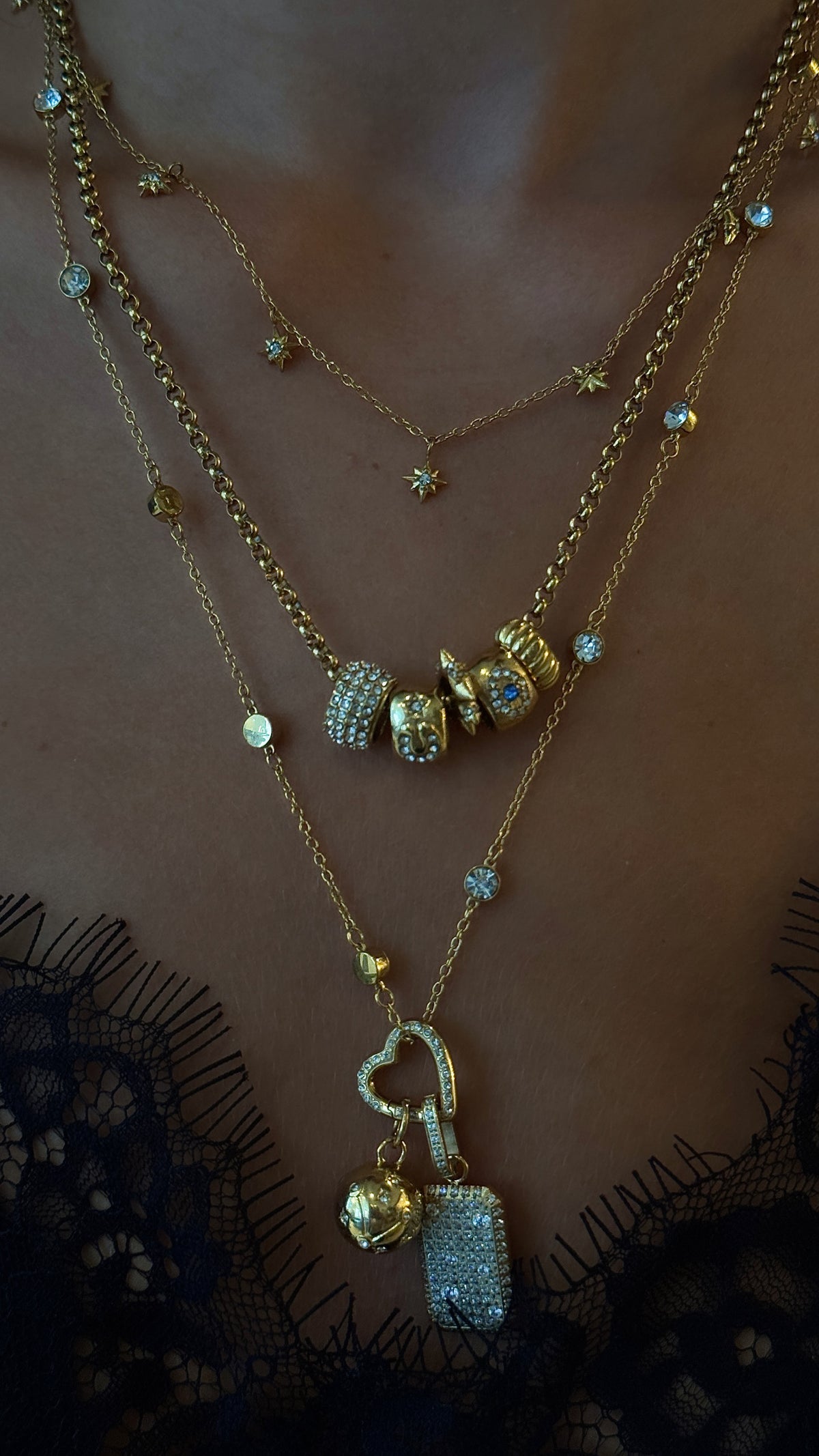 FULL BLING PLATE PENDANT