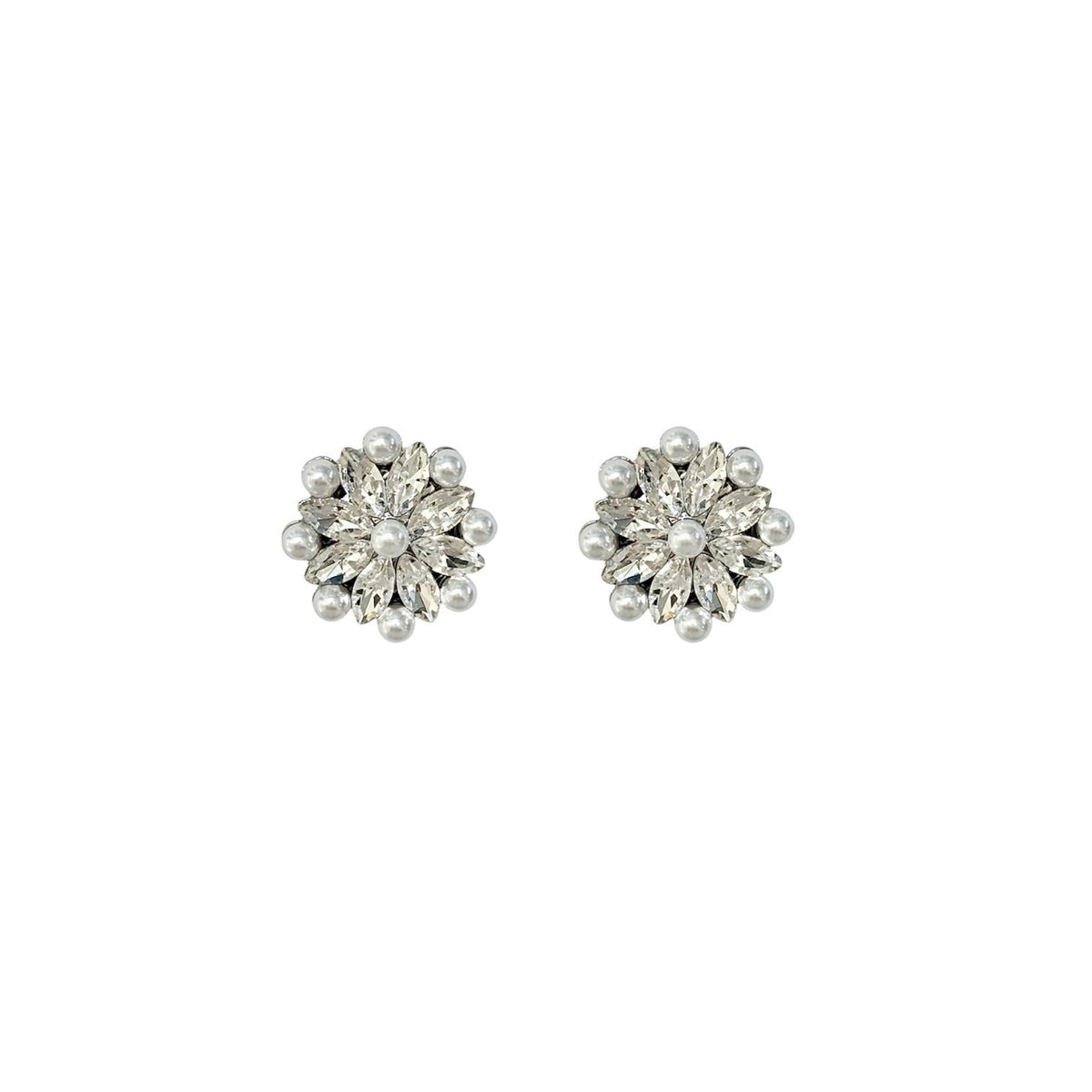 CRYSTAL FOWER W/PEARLS BUTTON COVERS SILVER
