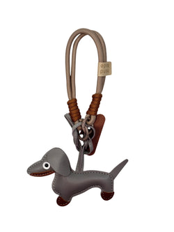 DACHS BAG CHARM W/EXTRA STRAP GREY
