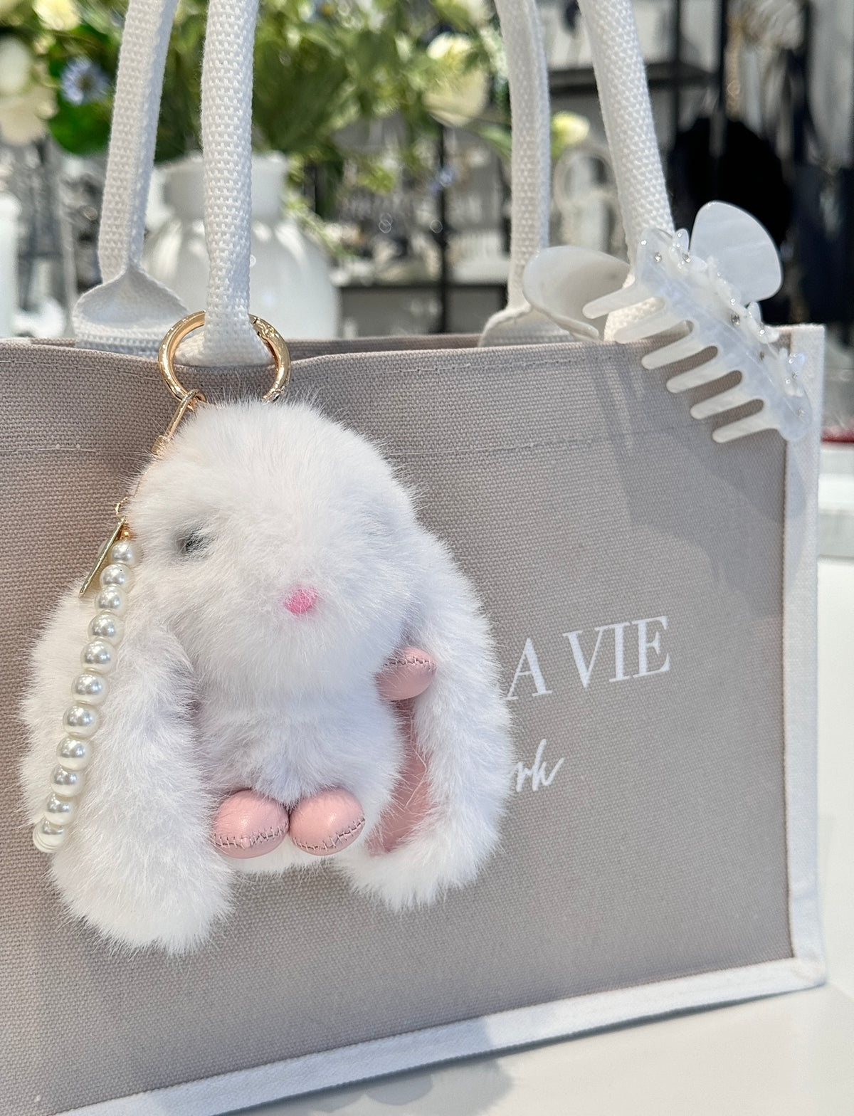 BUNNY BAG CHARM WHITE – DARK department