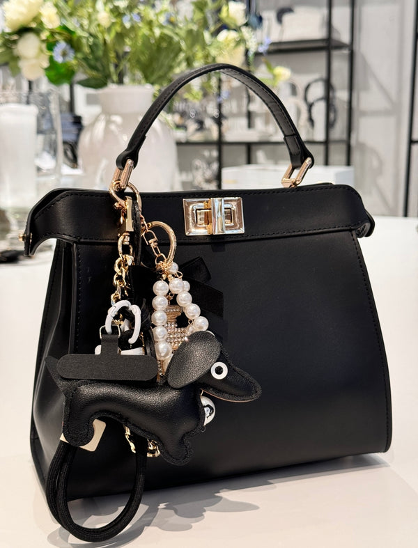 DACHS BAG CHARM W/EXTRA STRAP BLACK
