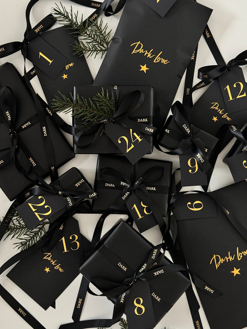 DARK ADVENT CALENDAR 2025 PACKAGE 1