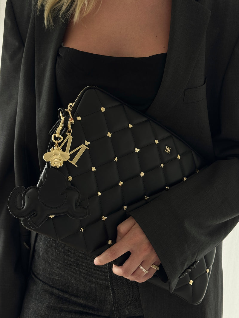 LEATHER QUILTED MAC COVER W/SIGN STUDS BLACK