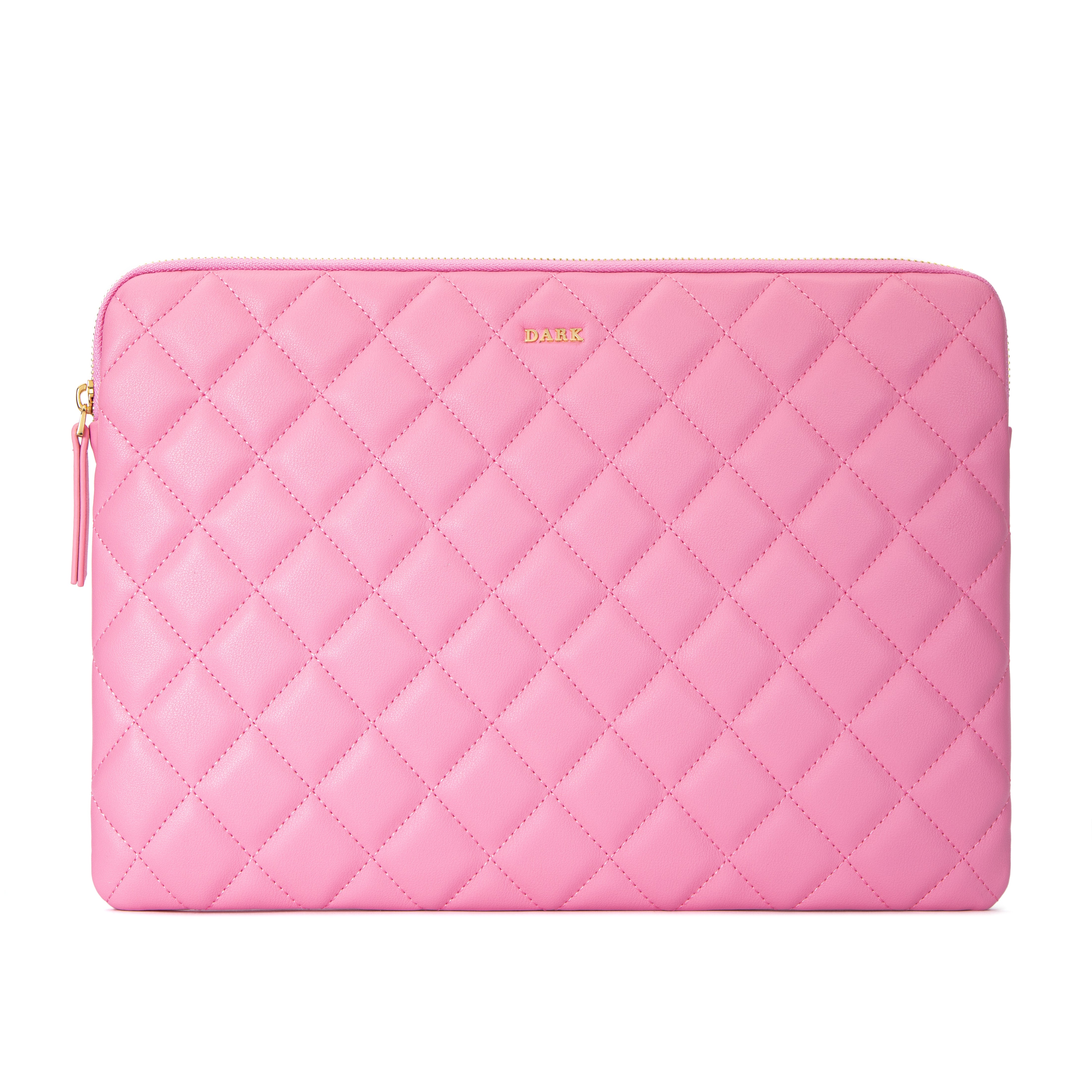 LEATHER QUILTED MAC COVER BUBBLEGUM PINK LEATHER QUILTED MAC COVER BUBBLEGUM PINK