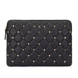 LEATHER QUILTED MAC COVER W/SIGN STUDS BLACK