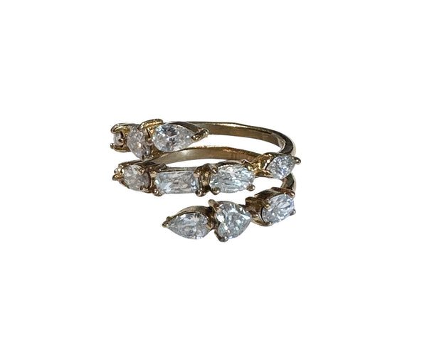 MULTISHAPED CRYSTAL RING