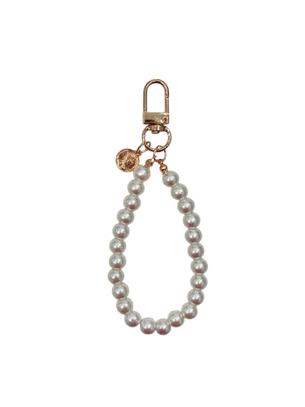 PEARL BAG CHARM WHITE PEARL W/COIN CHARM