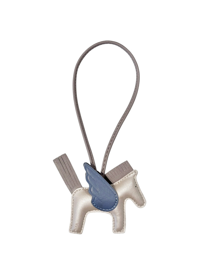 PONY BAG CHARM SPARKLED SAND W/GRISALLE BLUE & WARM TAUPE
