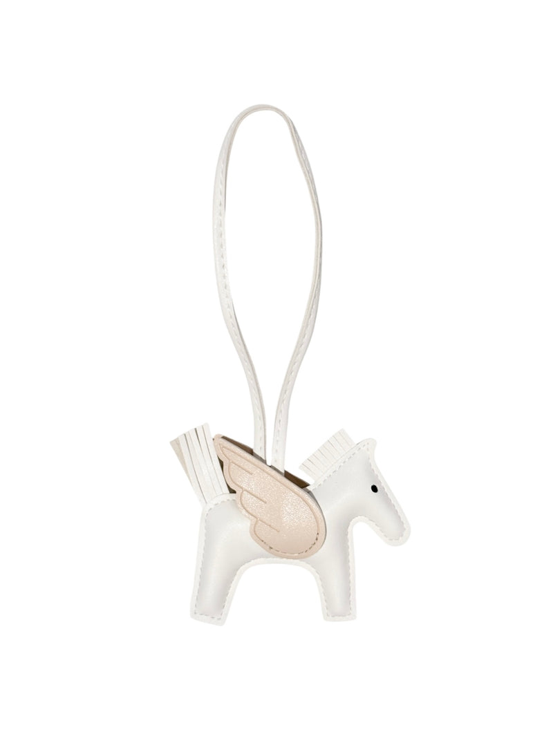PONY BAG CHARM WHITE W/SAND
