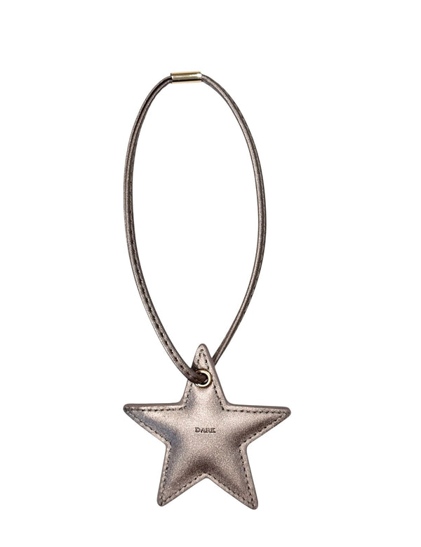 STAR BAG CHARM SPARKLED WARM TAUPE