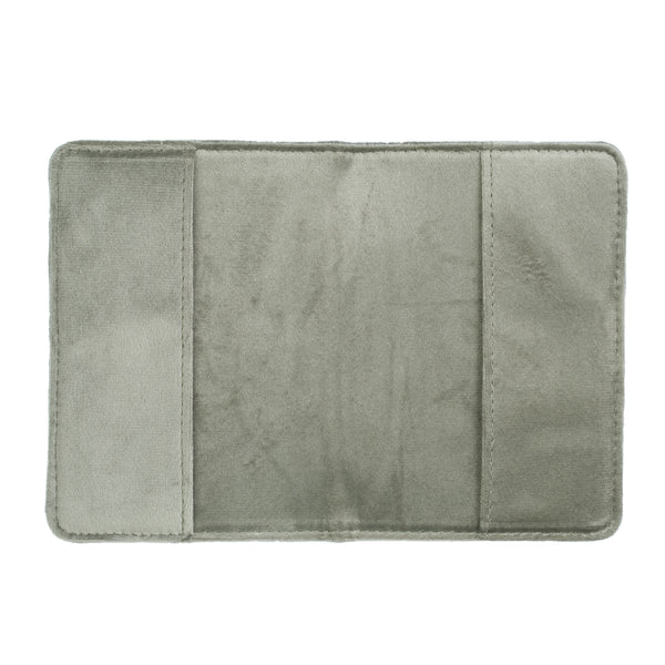 VELVET QUILTED PASSPORT COVER MILIEU GREEN