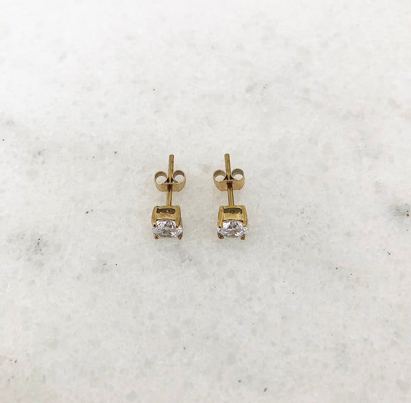 CRYSTAL STUD SQUARE GOLD