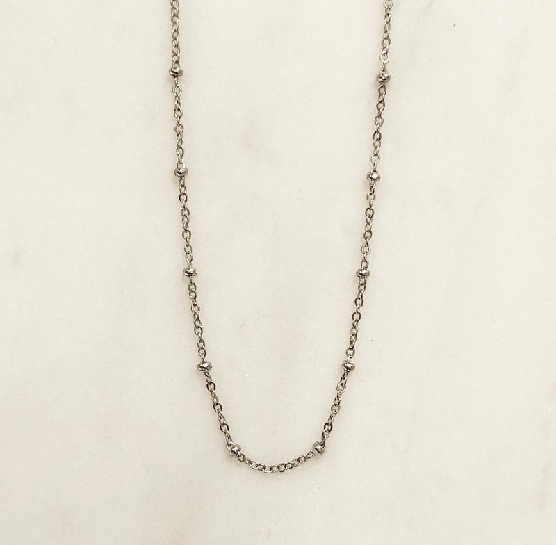 DOT CHAIN NECKLACE SILVER 55 CM