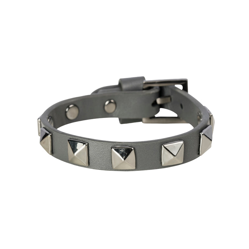 LEATHER STUD BRACELET SAND W/GUN LEATHER STUD BRACELET SAND W/GUN