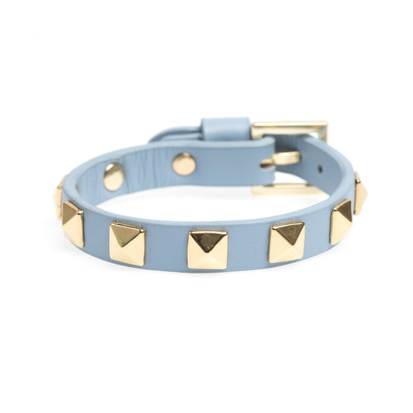 LEATHER STUD BRACELET LIGHT BLUE
