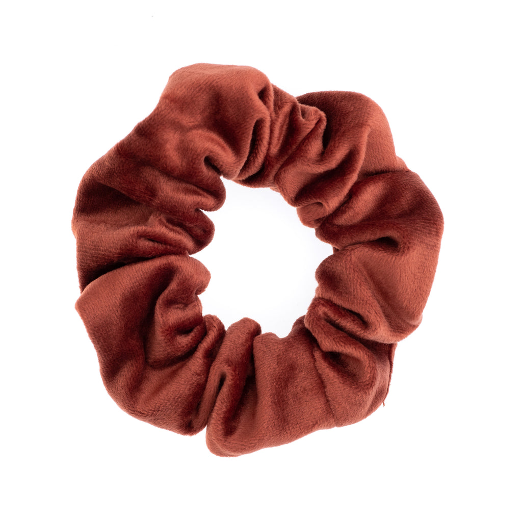VELVET MINI SCRUNCHIE MAHOGANY VELVET MINI SCRUNCHIE MAHOGANY