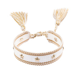 WOVEN FRIENDSHIP BRACELET W/STAR STUDS WHITE W/SAND